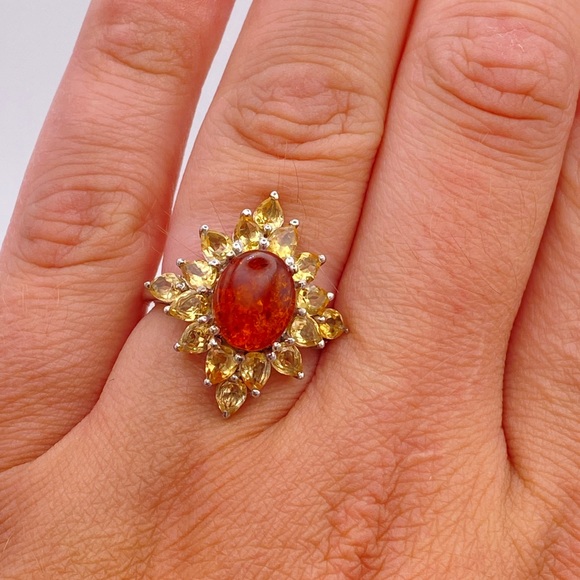 Genuine Baltic Amber and Citrine Floral Ring; 925 Sterling Silver; Size 7 - Picture 3 of 5